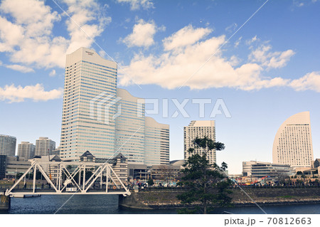 横浜 横浜 70812663