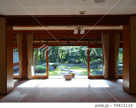 重要文化財　旧朝倉家住宅　大正ロマンを感じる快晴の日本庭園 70813118