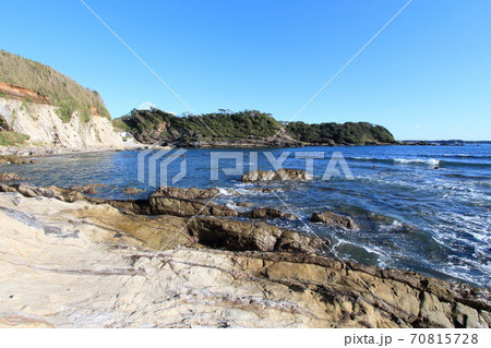 三浦半島　荒崎・潮騒のみち　お仙ヶ鼻ー弁天島間 70815728