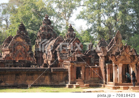 カンボジア、アンコール遺跡、バンテアイ・スレイ(女の砦) カンボジア、アンコール遺跡、バンテアイ・スレイ(女の砦) 70818425