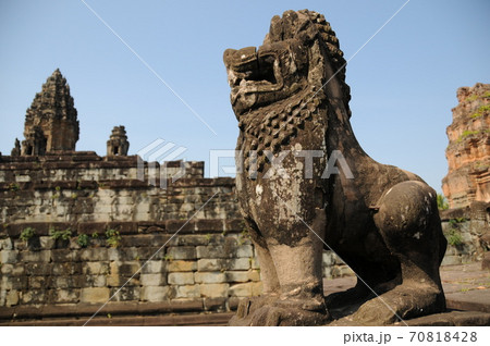 カンボジア、アンコール遺跡、ロリュオス遺跡群、バゴン、シンハ(獅子) カンボジア、アンコール遺跡、ロリュオス遺跡群、バゴン、シンハ(獅子) 70818428