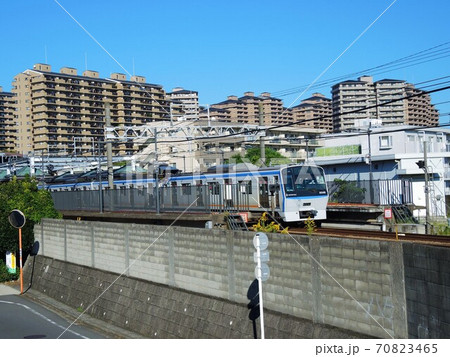 緑園都市の街並み 70823465
