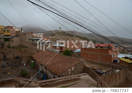 曇天のボリビア・ポトシ市 曇天のボリビア・ポトシ市 70827737
