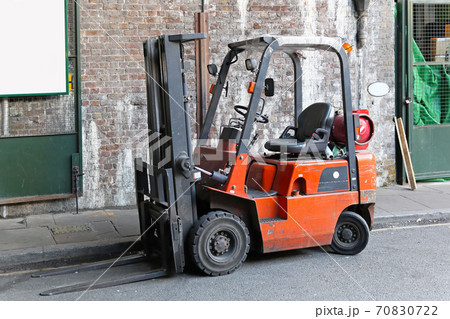 Forklift 70830722