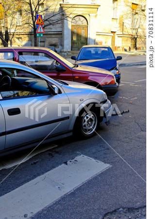 Triple crash accident Triple crash accident 70831114