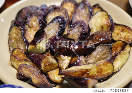 日本の一般家庭の美味しい食事 70833857