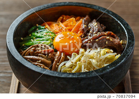石焼ビビンバ 70837094