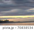 由比ヶ浜朝焼け 70838534