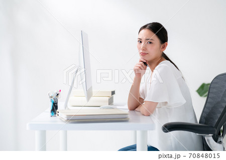 女性 ビジネス 女性 ビジネス 70848015