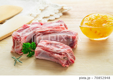 豚肉 スペアリブ 豚肉 スペアリブ 70852948