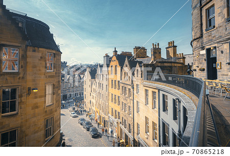 Edinburgh Victoria street,  old town of Edinburgh. Scotland UK 70865218