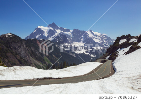 Mt Baker 70865327