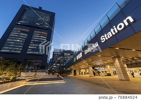 新宿バスタから望む風景 70884024