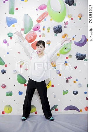 ボルダリング 70891617