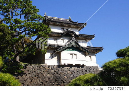 皇居 富士見櫓 ( 東京都千代田区 ) 皇居 富士見櫓 ( 東京都千代田区 ) 70897334