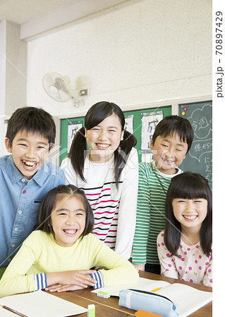 小学生イメージ 70897429