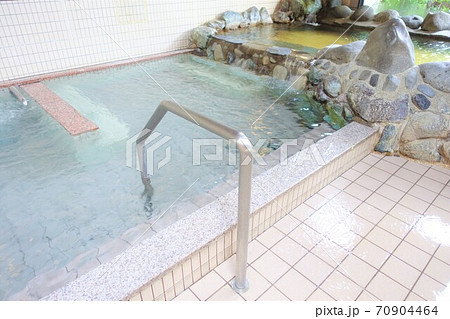 温泉　温浴施設　スーパー銭湯 70904464