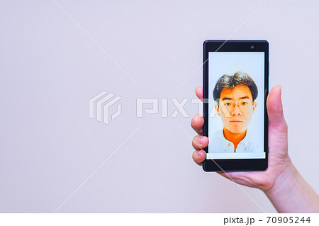 顔認証 セキュリティ eKYC DX【認証のデジタル化のイメージ】 顔認証 セキュリティ eKYC DX【認証のデジタル化のイメージ】 70905244