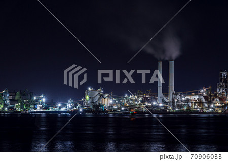 夕暮れの周南工場夜景夜の煌めき 夕暮れの周南工場夜景夜の煌めき 70906033