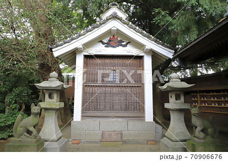 茂木本家美術館　庭の稲荷神社　 千葉県野田市　 70906676