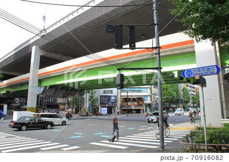 西麻布交差点　港区 70916082