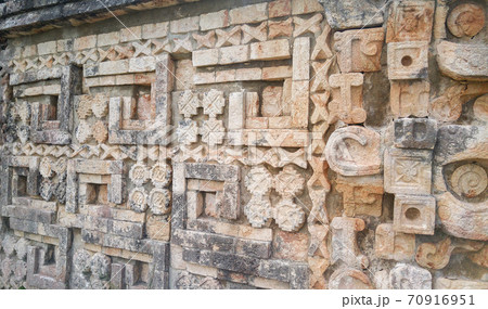 Ancient city of Chichen Itza with magical pyramid in Yucatan, Mexico	 70916951