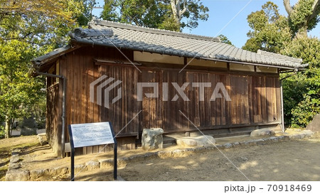 明治天皇行在所　亀山城跡にある明治天皇ゆかりの歴史的建造物 70918469