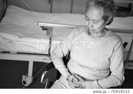 woman woman 70919232
