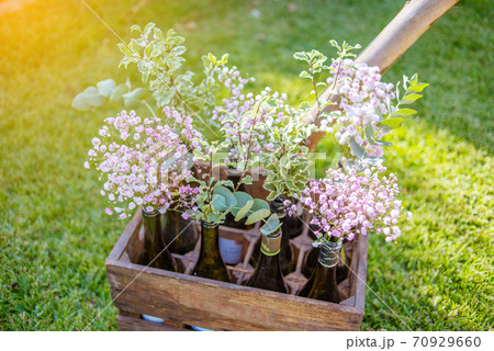 Outdoors wedding decoration retro style Outdoors wedding decoration retro style 70929660