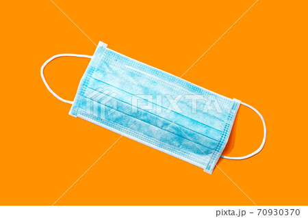 Blue surgical mask 70930370
