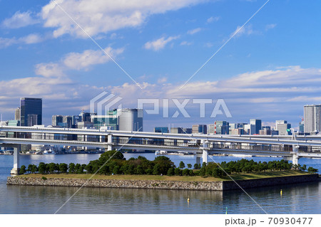 東京湾と海岸の風景 東京湾と海岸の風景 70930477