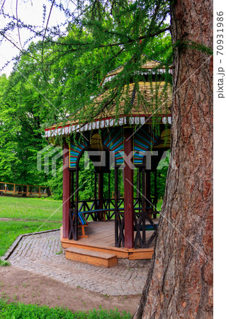 Chinese gazebo in Sofiyivka park in Uman, Ukraine Chinese gazebo in Sofiyivka park in Uman, Ukraine 70931986