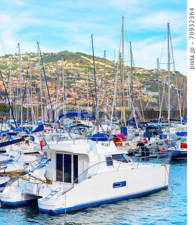 Marina, yachts, motorboats, Funchal, Madeira 70932364