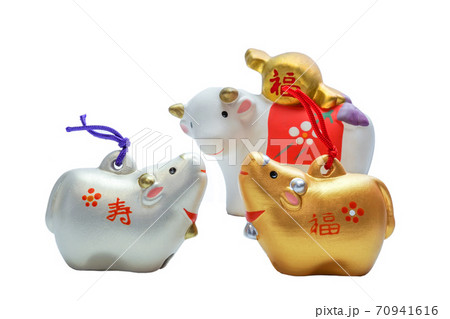 丑年　年賀素材 70941616