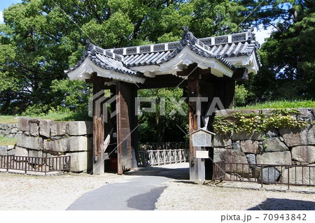 名古屋城旧二之丸東二之門 名古屋城旧二之丸東二之門 70943842