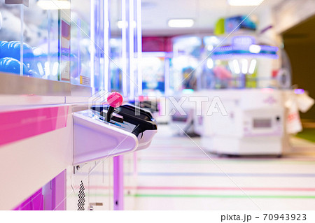 クレーンゲーム　UFOキャッチャー　ゲームセンター 70943923