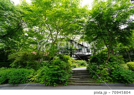 新緑の軽井沢万平ホテル 70945804