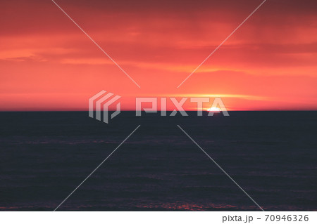 Natural Colorful Sunset Sunrise Sky Over Sea. Seascape With Shining Setting Sun On Sea Horizon Natural Colorful Sunset Sunrise Sky Over Sea. Seascape With Shining Setting Sun On Sea Horizon 70946326