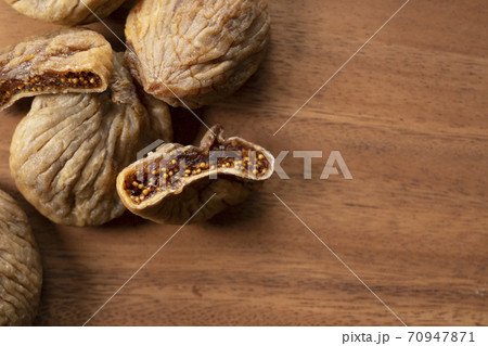 ドライイチジク 70947871