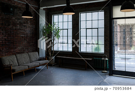 アンティークなSOHOスペース 70953684