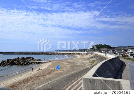 [定額] 真夏の川尻海水浴場 ( 8月 茨城県 日立市 ) 70954162