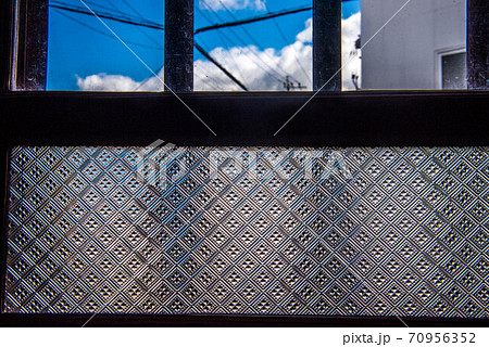 和モダンな暮らし　八女 70956352