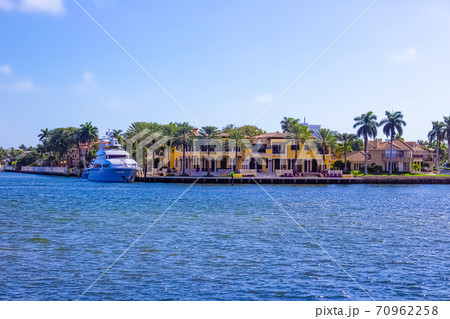 Luxury mansion in exclusive part of Fort Lauderdale 70962258