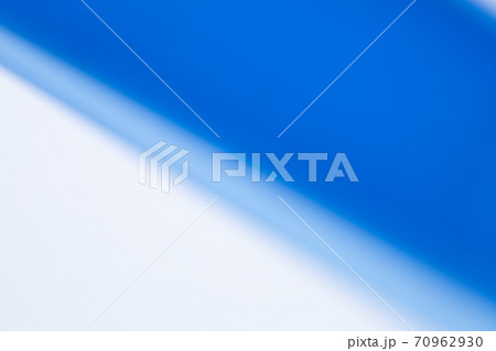 背景素材 ホワイトxブルー 写真素材 背景素材 ホワイトxブルー 写真素材 70962930