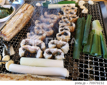 焼く 料理 食べ物 70970232