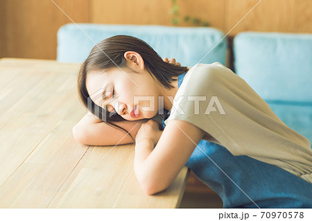 女性 女性 70970578