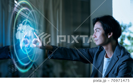Image photo Image photo 70971475