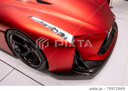 NISSAN CROSSING銀座GT-R50カーボンカナード 70972669