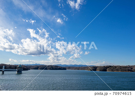 挟山湖　山口貯水池ダム 70974615