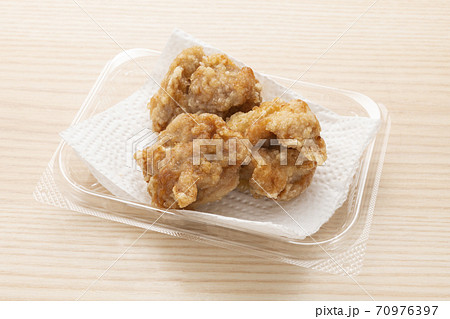 唐揚げ、からあげ【お惣菜】 70976397